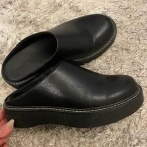 Dr. Martens 8 similar style clog, Rowan Mule
